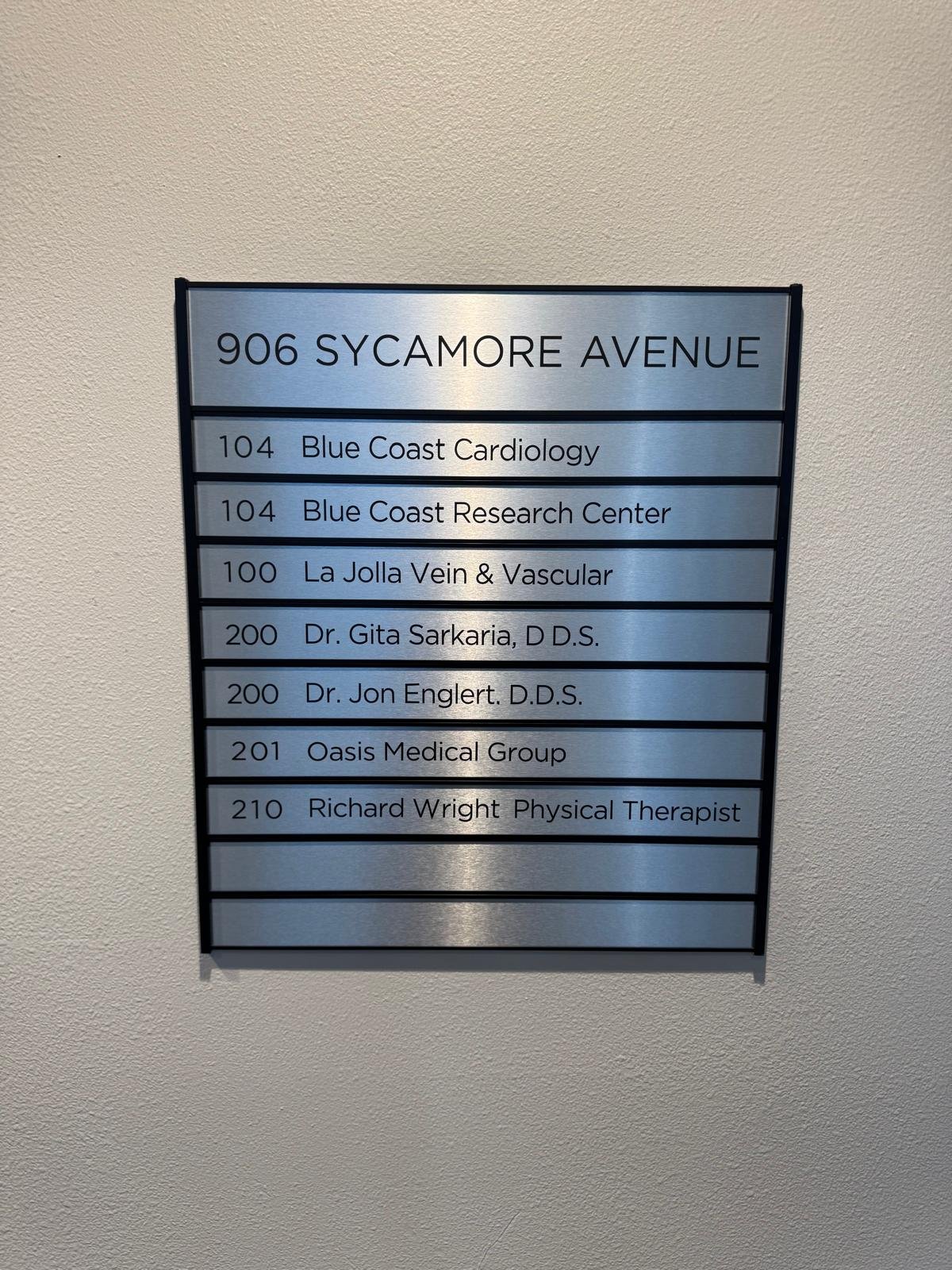 Oasis Medical Group clinic — Vista, CA (photo 7)