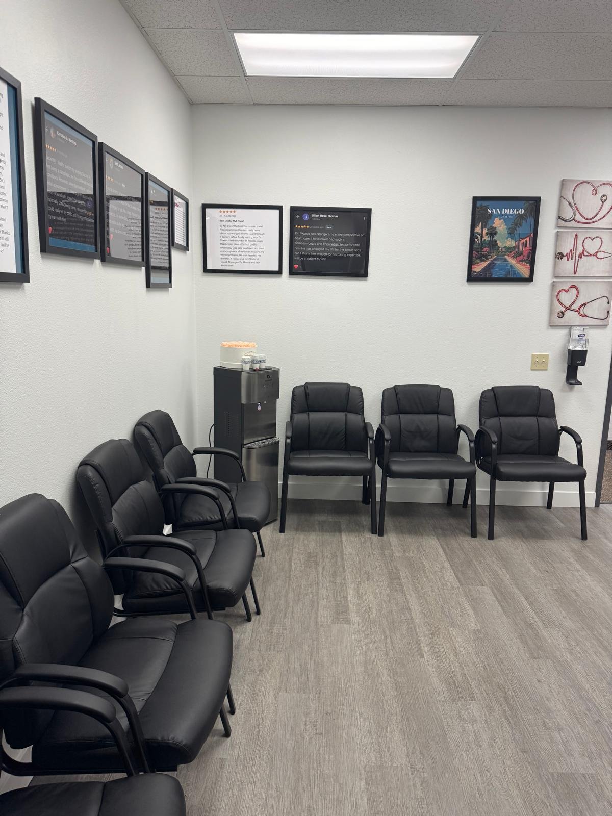 Oasis Medical Group clinic — Vista, CA (photo 15)