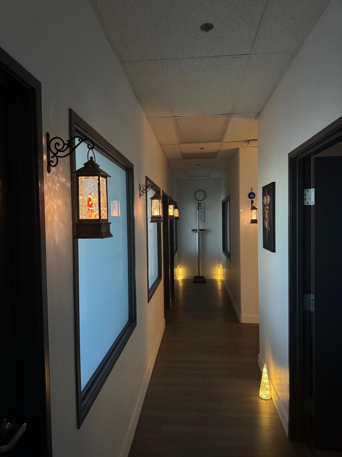 Oasis Medical Group clinic — Vista, CA (photo 33)